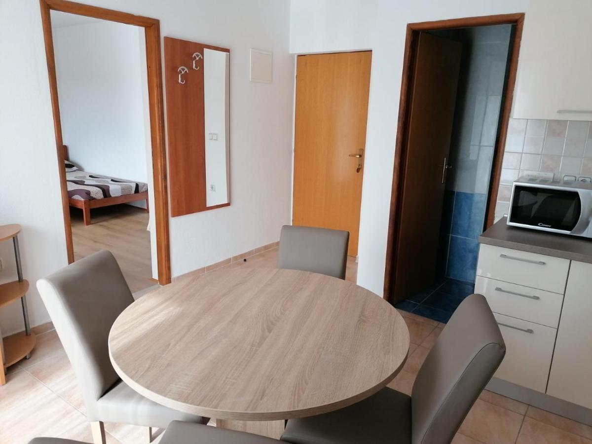 Apartment Niva Нін Екстер'єр фото
