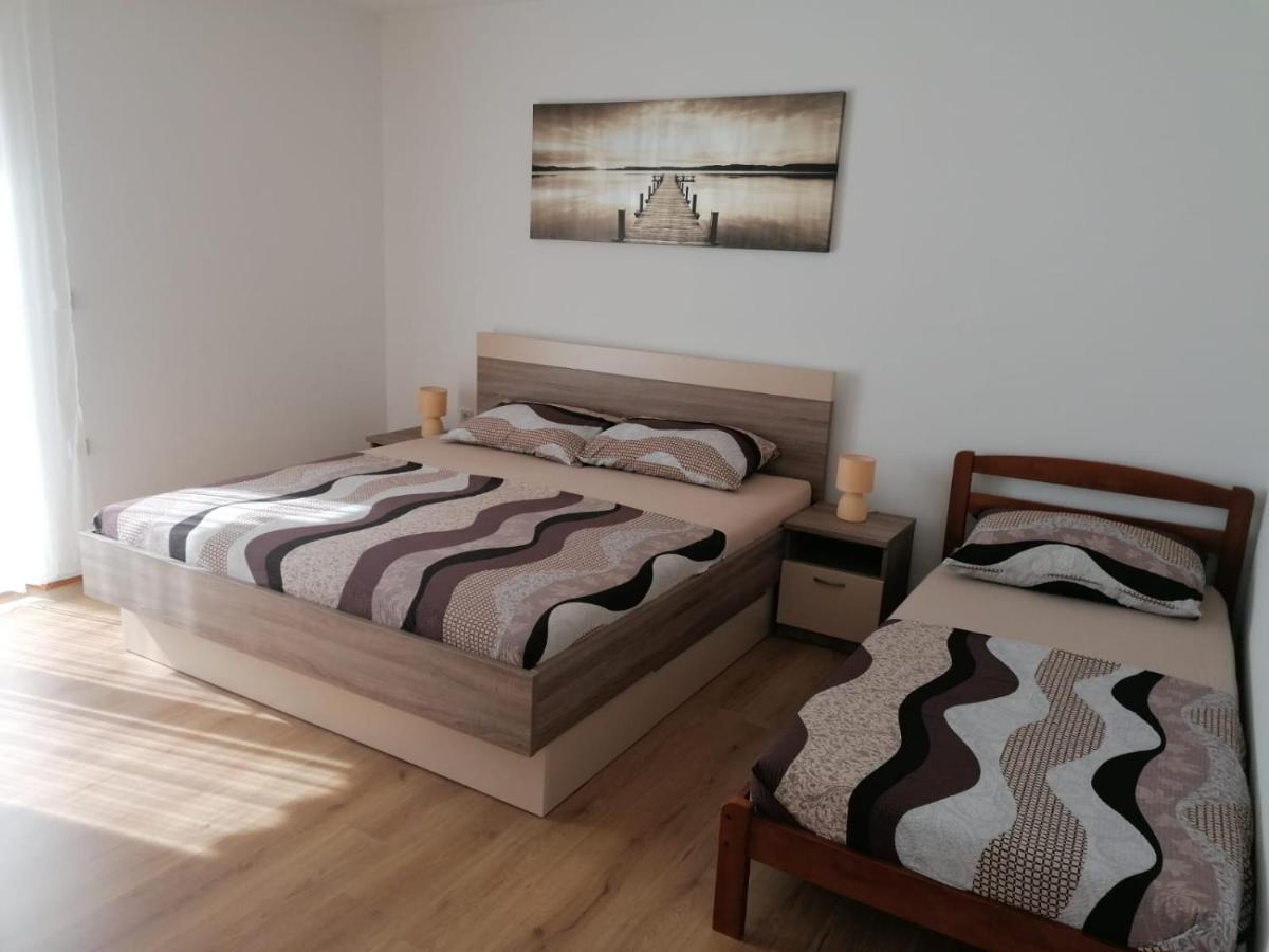 Apartment Niva Нін Екстер'єр фото