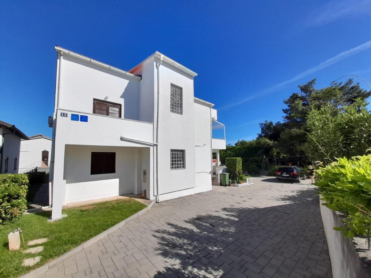 Apartment Niva Нін Екстер'єр фото